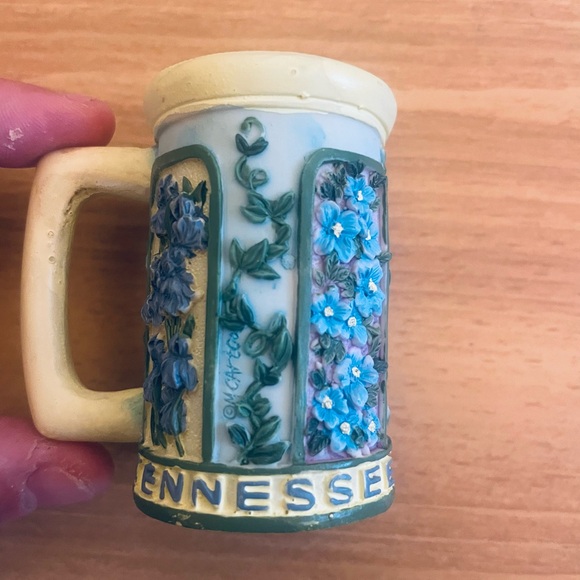 Miniature Ceramic Souvenir Springtime Floral Mug “Tennessee” Signed On The Side - Picture 1 of 4